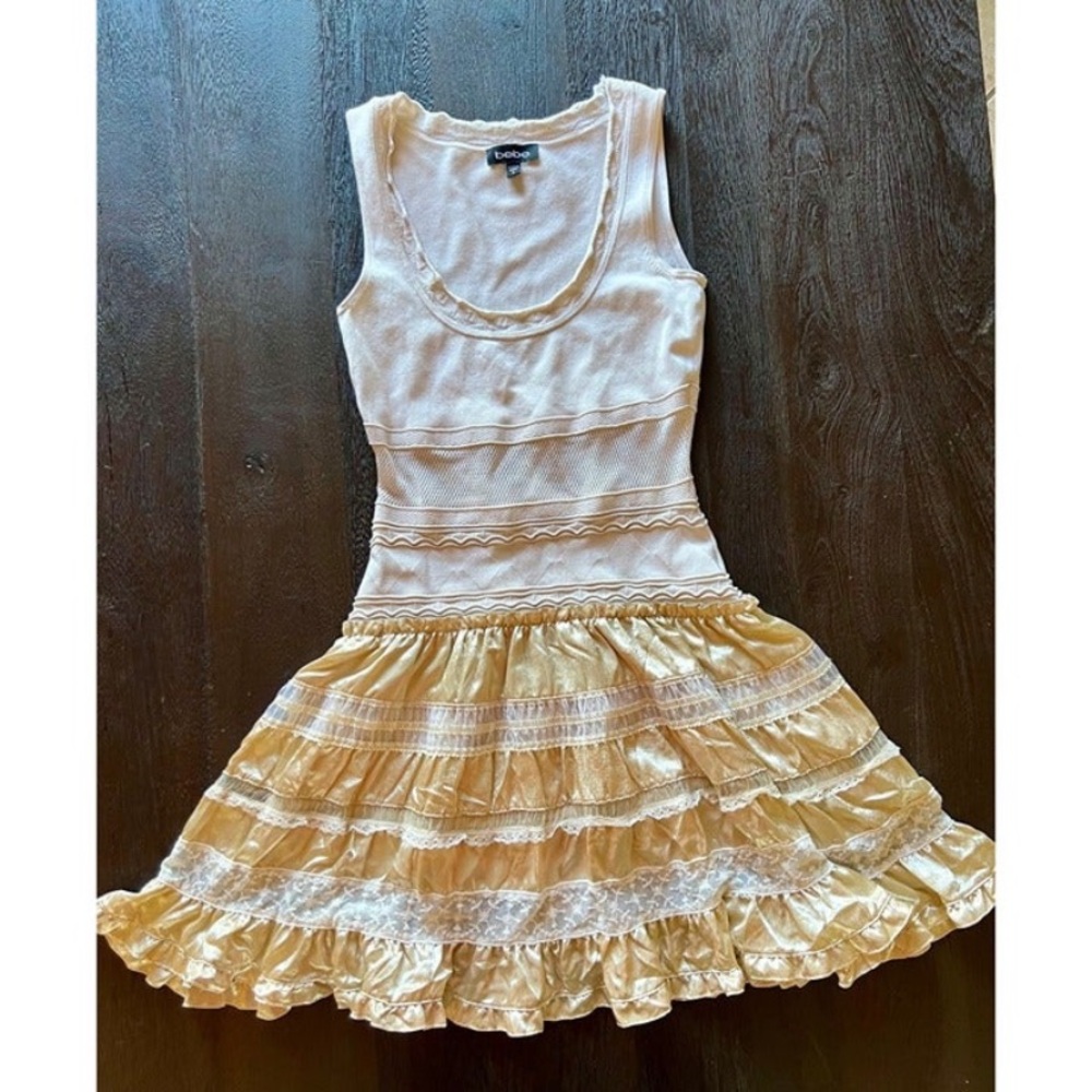 Bebe beige summer dress in size M. Stretchy - Picture 5 of 7